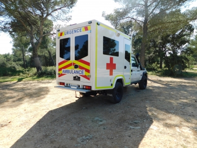 Ambulance Premium Toyota Série 70 — image n°1
