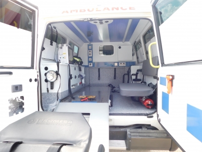 Ambulance Basic Toyota Série 70 — image n°3