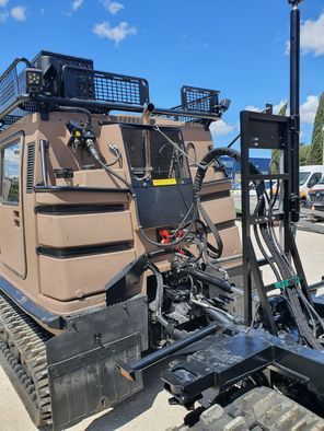 HT270 Tracked vehicle Based on BV Hägglunds — image n°2