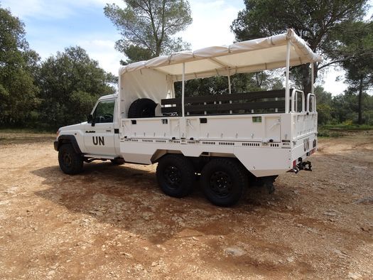 Masstech T6 Logistique Toyota Land Cruiser 79 — image n°6